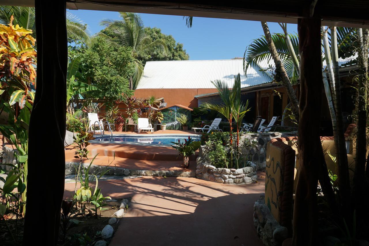 Cabinas Jimenez Puerto Jiménez Buitenkant foto