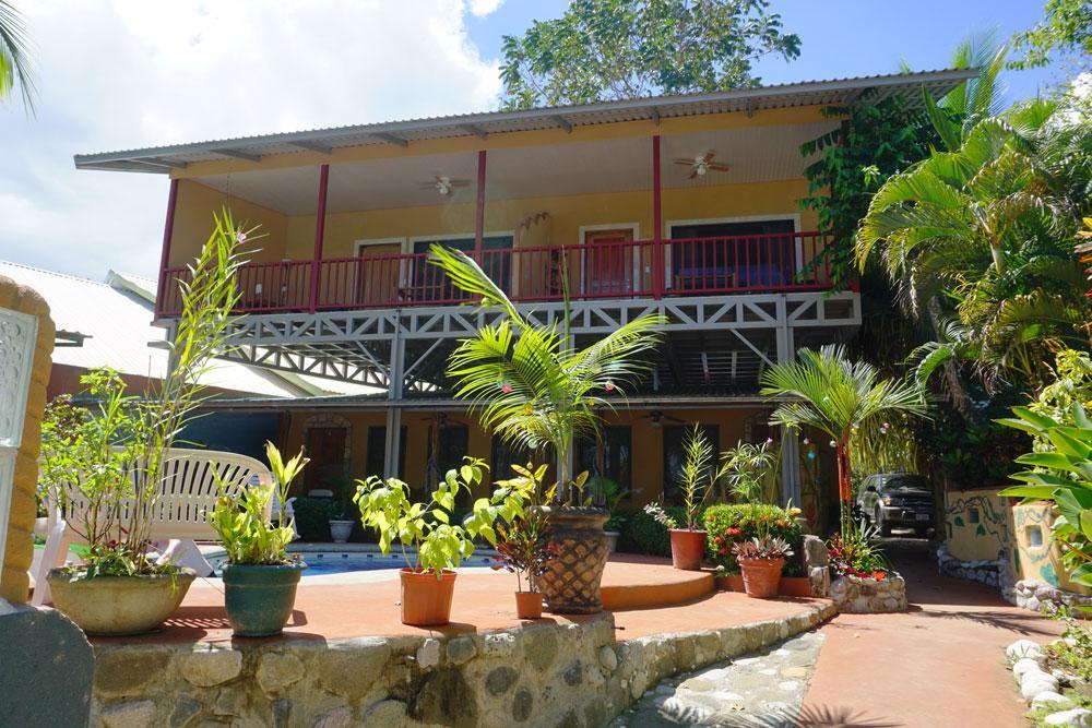 Cabinas Jimenez Puerto Jiménez Buitenkant foto